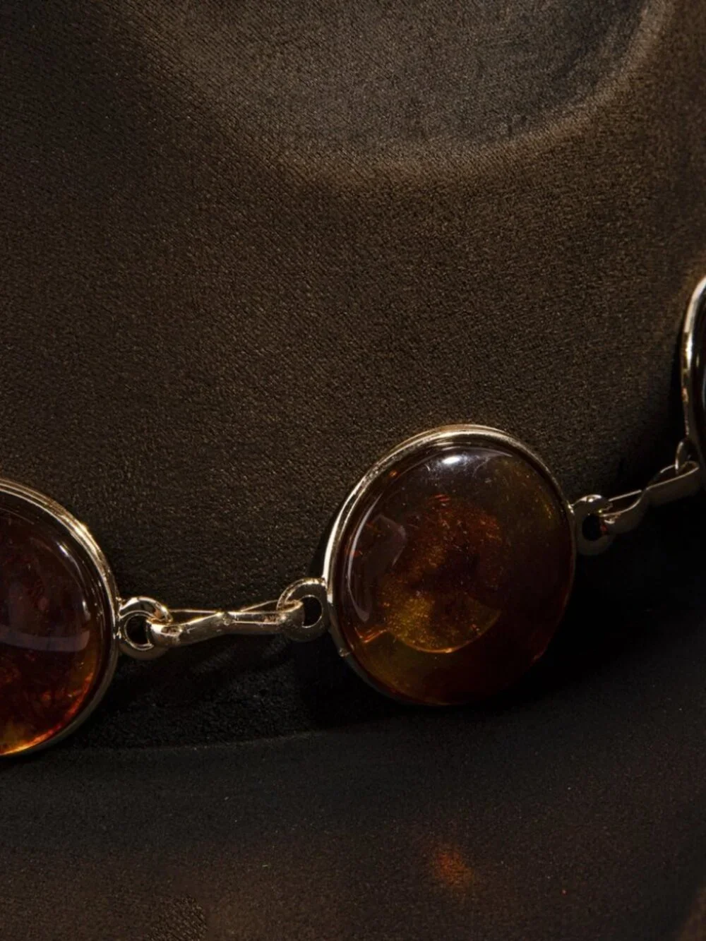 Stylish Round Stone Concho Cowboy Hat